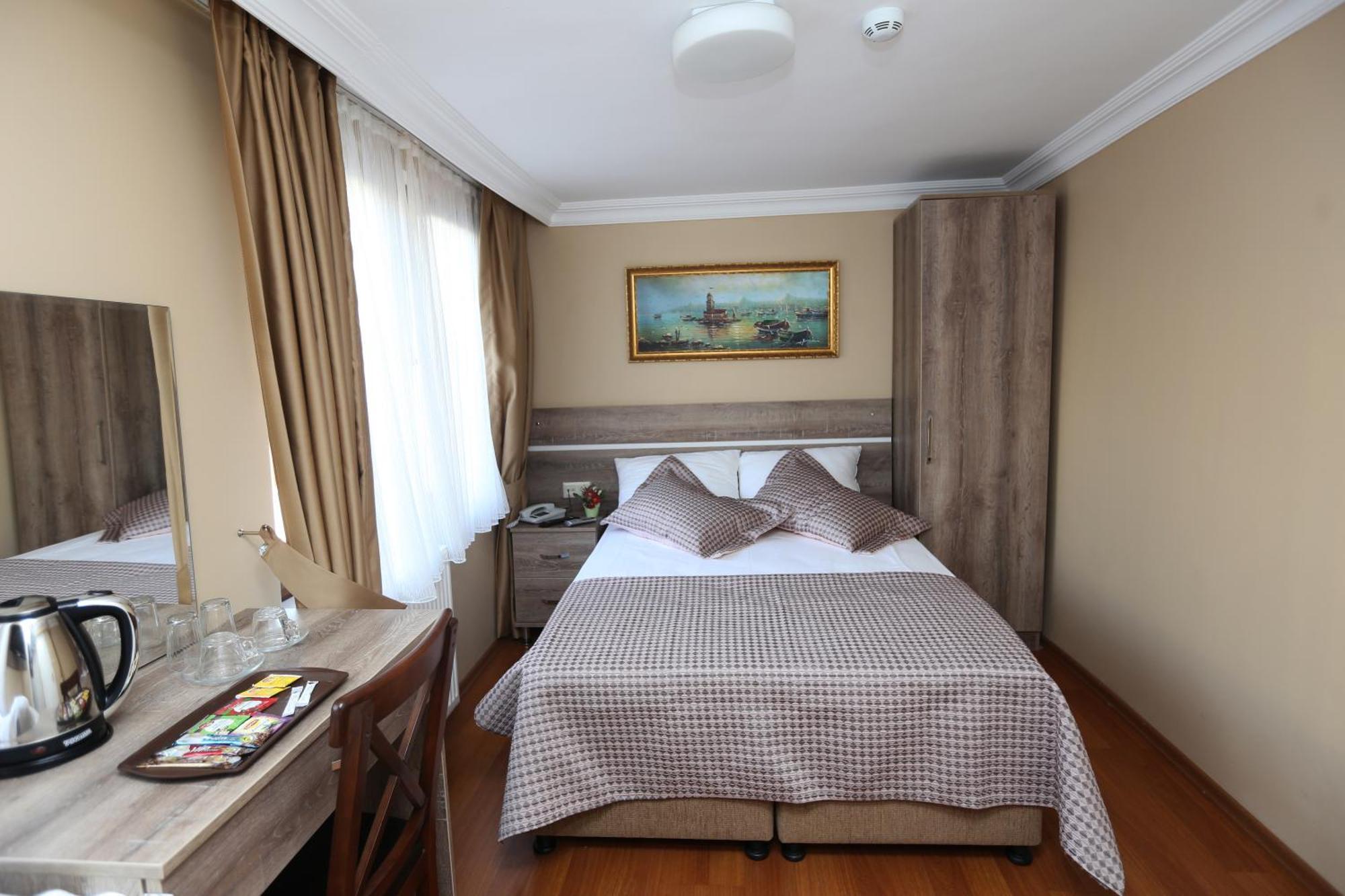 My Holiday Time Hotel อิสตันบูล ภายนอก รูปภาพ