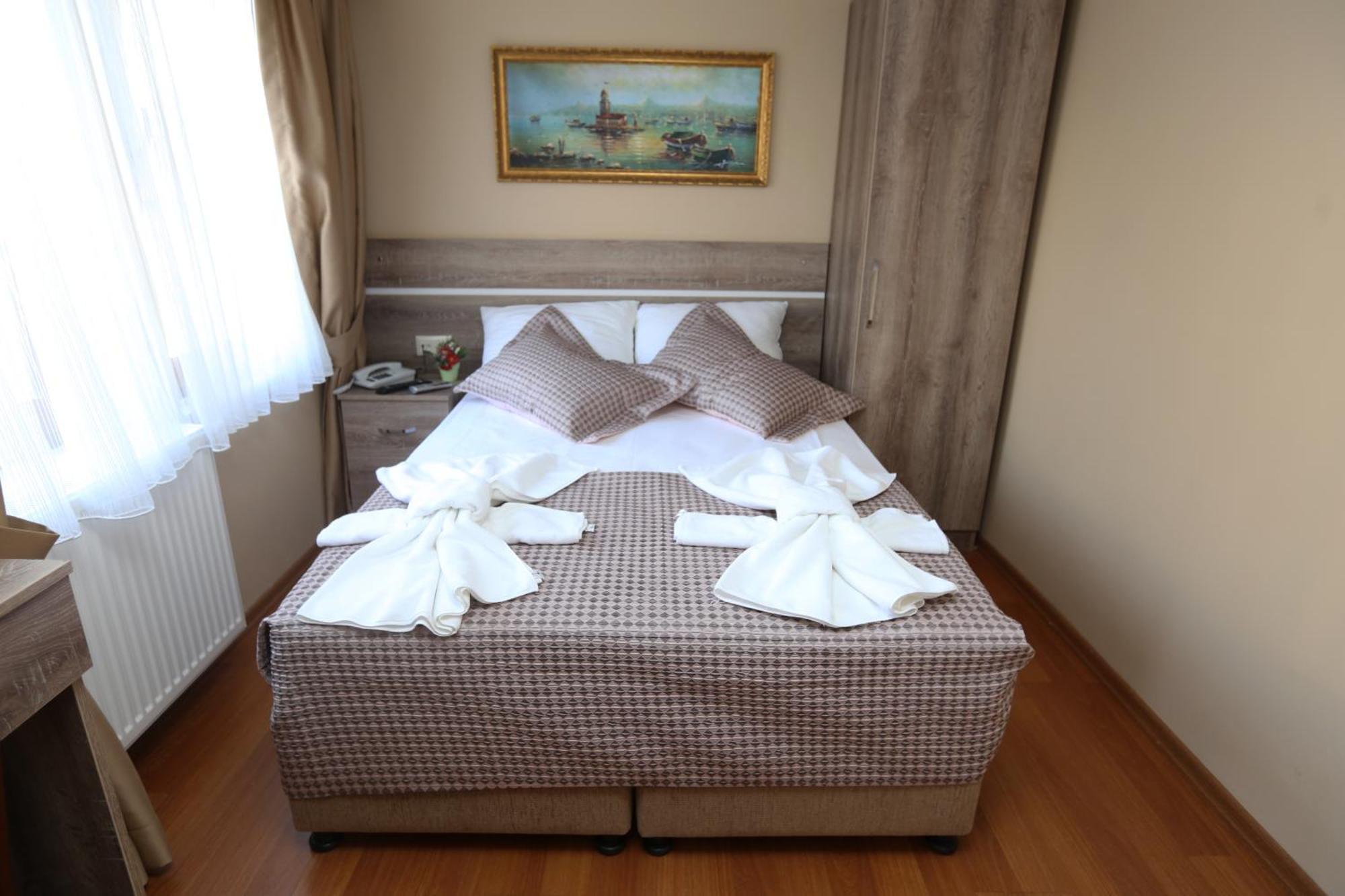 My Holiday Time Hotel อิสตันบูล ภายนอก รูปภาพ
